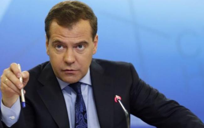 Украина станет потенциальным военным противником РФ в случае отмены внеблокового статуса, - Медведев