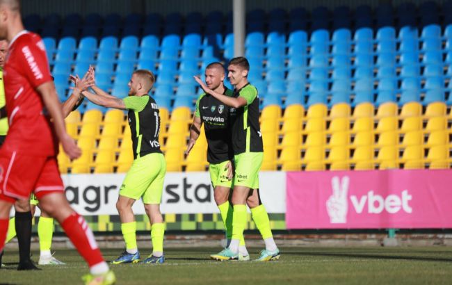 УПЛ: "Александрия" уверенно одолела "Кривбасс" в матче с двумя удалениями