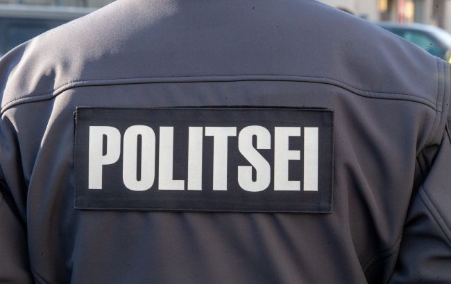 В Естонії чоловіка заарештували на 13 діб за букву "Z" на вікні квартири