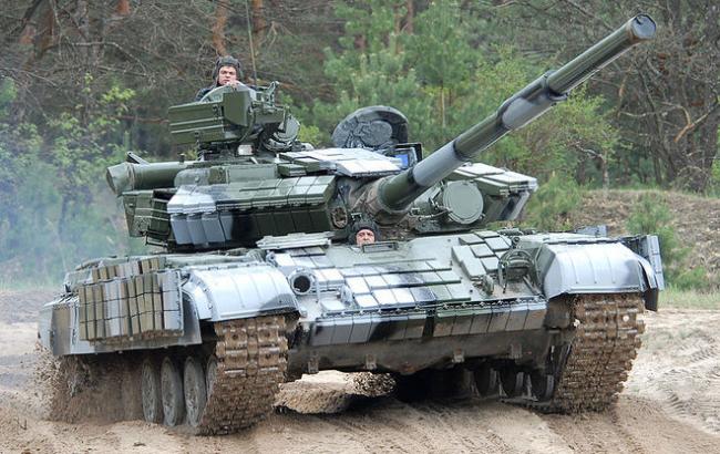 На территории воинской части в Днепропетровской области взорвался танк