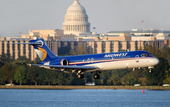 Авіакомпанії відновили перевезення в США громадян країн із "чорного списку"