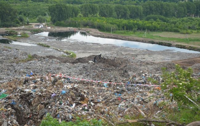 Грибовицьке сміттєзвалище: доля зниклого комунальника досі невідома
