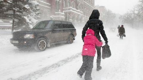 Штормовий вітер і хуртовини: в яких областях України буде небезпечна погода