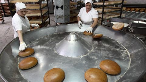 Промышленники пока не видят выхода из кризиса: ожидания ниже нуля