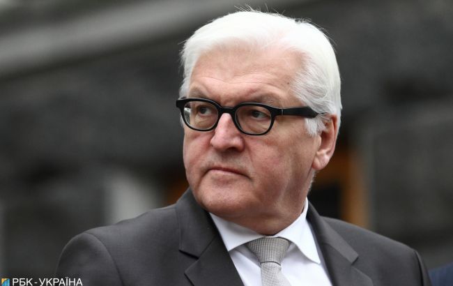 Зеленский и президент Швейцарии подтвердили отмену визита Штайнмайера в Украину