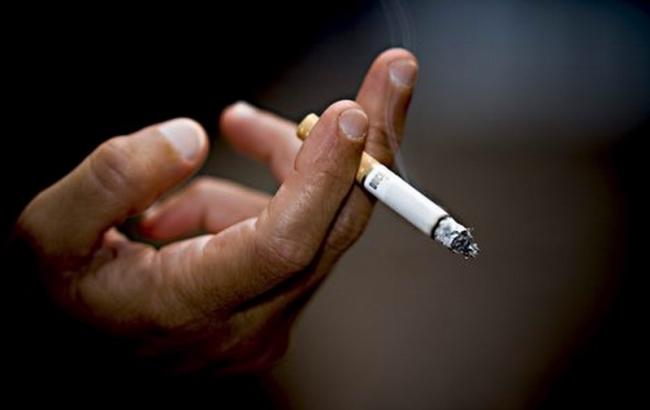 Куріння чоловіків викликає хронічні хвороби у дітей