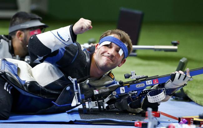 Украинские спортсмены в 2010 году завоевали 757 медалей