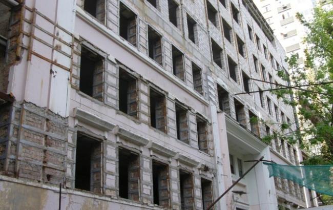 В Киеве выставили на торги детскую больницу