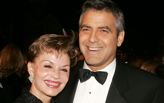 Мама Джорджа Клуні розсекретила стать майбутніх онуків
