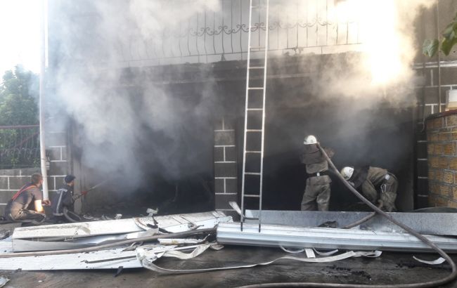 В Херсонской области горел 3-этажный жилой дом, есть пострадавшие