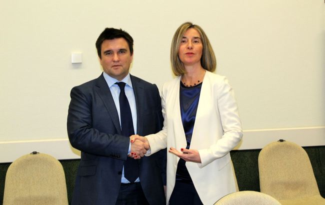 Клімкін і Могеріні в Брюсселі обговорили загострення ситуації на Донбасі і провокації Росії