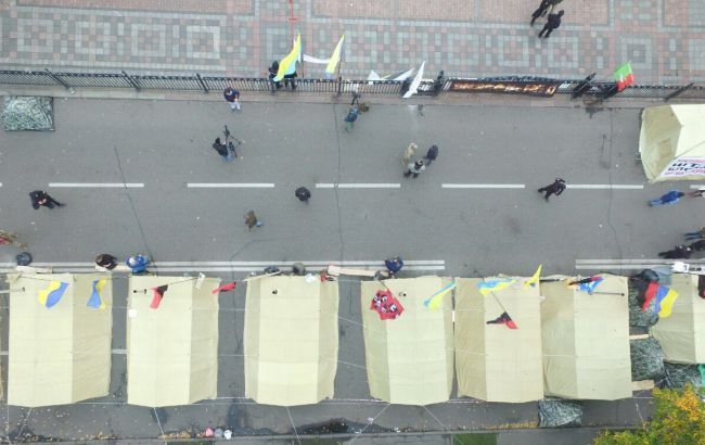 У Рады остаются несколько десятков активистов