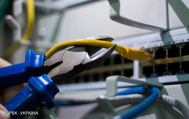 Інтернет-збій в США і Британії не пов'язаний з кібератаками