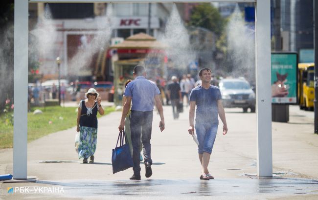Нынешнее лето в Киеве вошло в десятку самых жарких в истории