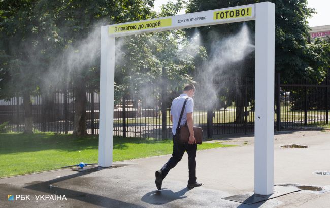 Спека в Києві: за місяць оновлено 10 температурних рекордів