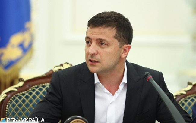 Зеленский поручил правительству внести проект госбюджета до 15 сентября