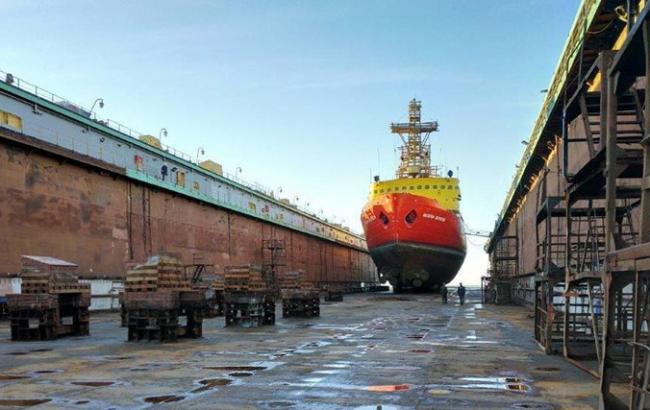 Єдиний в Україні криголам "Капітан Білоусов" відправили на ремонт