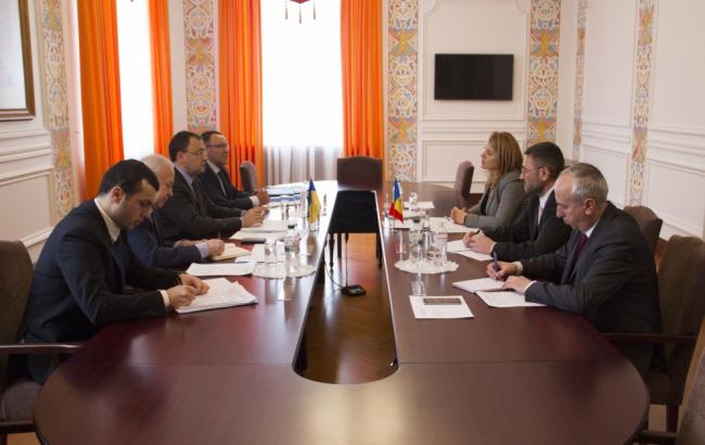 Україна і Молдова відновили політичні консультації