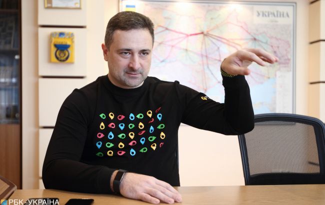 Смелянский: обменивать валюту во всех отделениях "Укрпошты" нецелесообразно