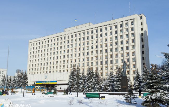 Выборы-2019: в ЦИК подал документы 41 человек