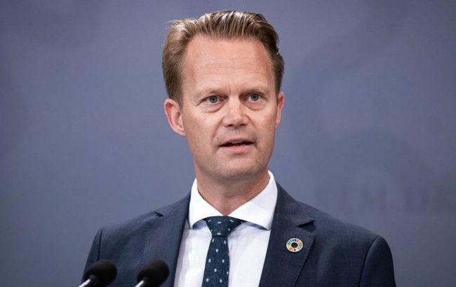 Глава МИД Дании посетит зону ООС на Донбассе