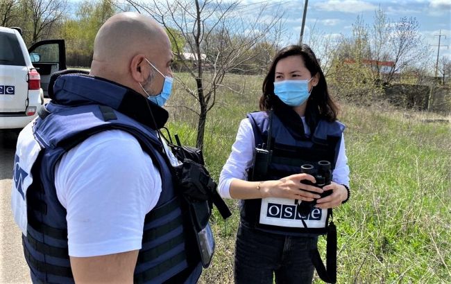 Вибухи на Донбасі та обстріли з кулеметів: ОБСЄ повідомила про 154 порушення на вихідних