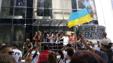 В Киеве устроили марш в поддержку политзаключенных