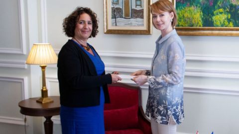 Новый посол Британии начала дипмиссию в Украине