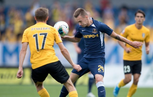 "Александрия" в серии пенальти обыграла "Днепр-1" в 1/4 финала Кубка Украины