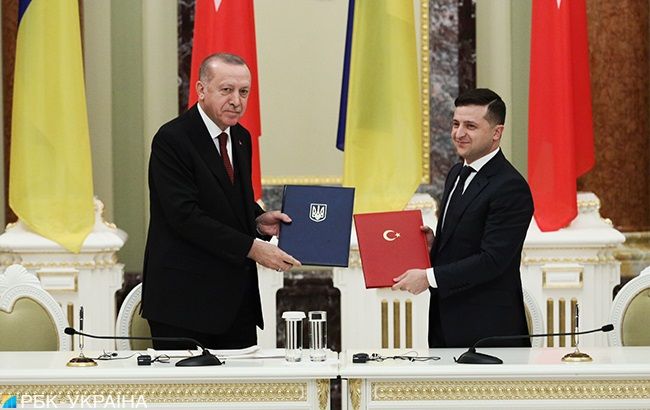 Украина и Турция договорились о военной помощи и поставках АН-178
