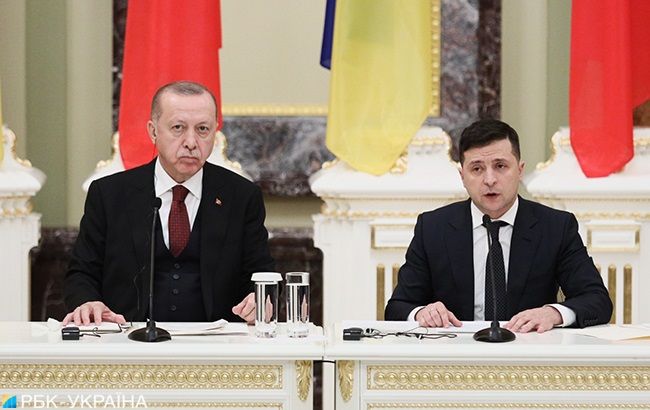 Украина и Турция договорились ускорить запуск ЗСТ