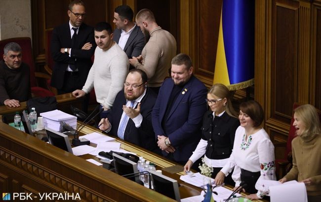 Тимошенко назвала рассмотрение поправок по рынку земли фейком