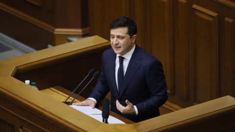 Зеленський не бачить реального плану підняття пенсій