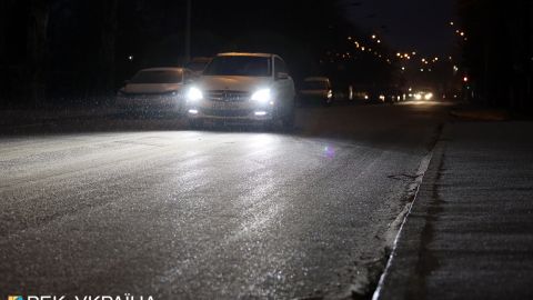 У Києві через ожеледь на дорогах сталося вже понад 120 аварій