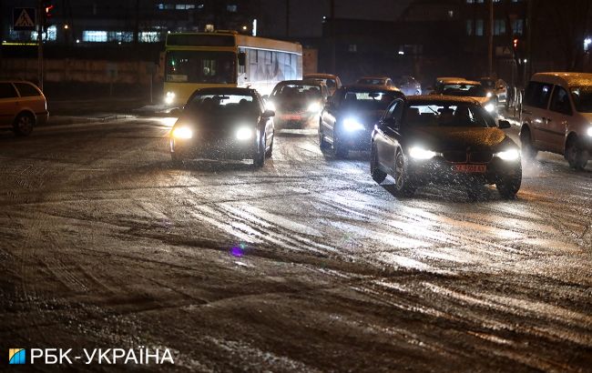 Затори та аварії: наслідки ожеледиці в Києві