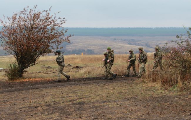 Бойовики за суботу п'ять разів порушили перемир'я на Донбасі