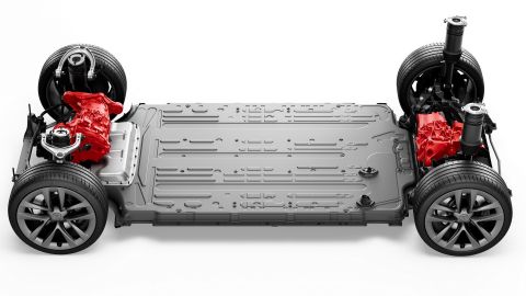 Tesla наступного року отримає дешеві акумулятори з великим запасом ходу