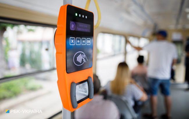 У Києві оплатити проїзд у наземному транспорті буде простіше