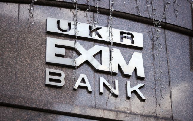 Нападение на журналистов "Схем": охраннику банка сообщено о подозрении