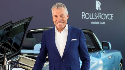 В Rolls-Royce раді смертності від COVID-19: продажі елітних авто б'ють рекорди