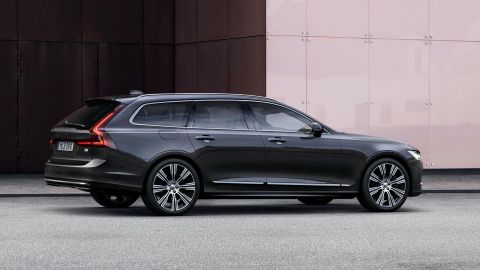 Всупереч моді на кросовери: Volvo збереже седани та універсали, але переведе їх на електротягу