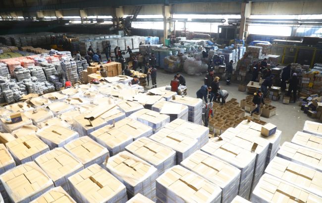 Гумпроект "Спасаем жизнь" собрал почти 1,3 млн евро на закупку продуктов и лекарств для украинцев