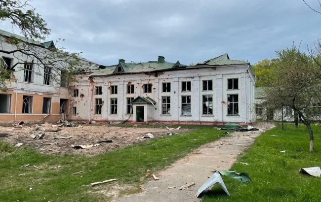Авиаудар по Новгород-Северскому: погибли три человека, более 10 ранены
