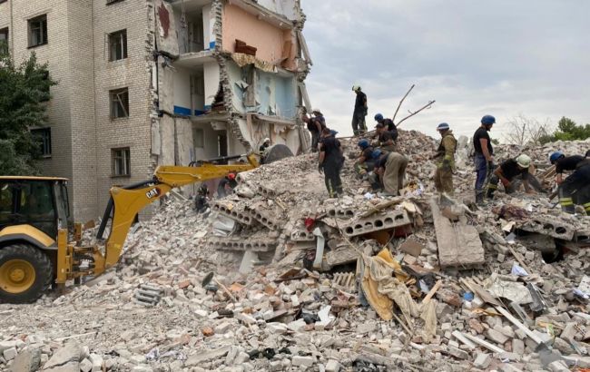 Ракетний удар по Часовому Яру: кількість загиблих збільшилася