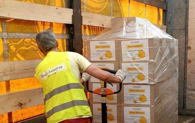 Фонду Ахметова передал гуманитарный груз в Сумскую область