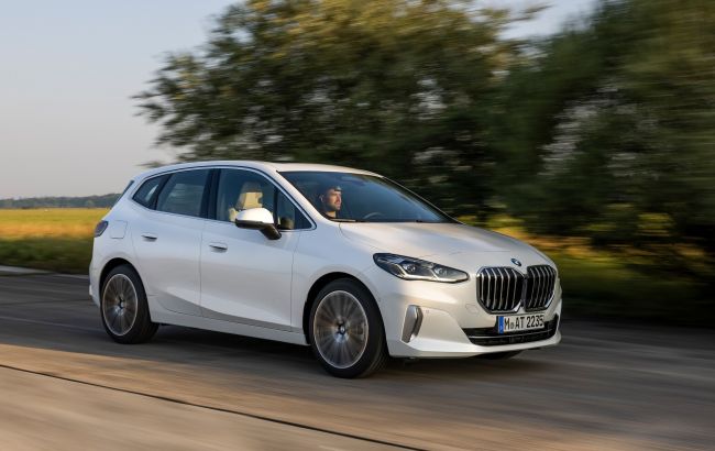 Самий незвичайний BMW: дебютував компактвен 2-Series Active Tourer другого покоління