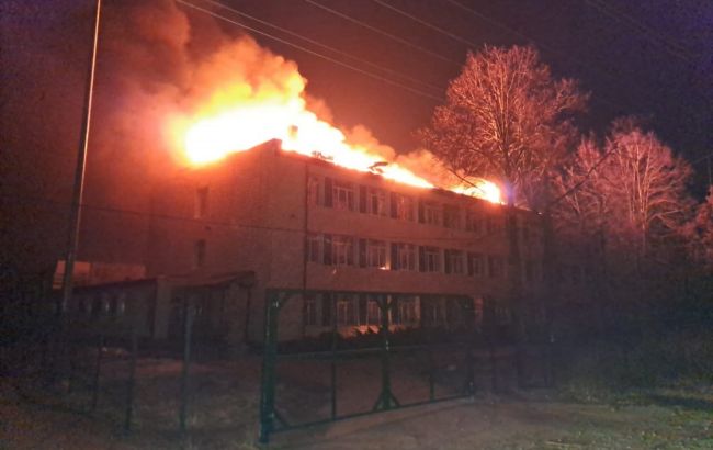 Россияне нанесли удар по жилому массиву в Часовом Яру