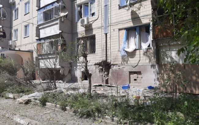 Войска РФ обстреляли Никопольский район: пострадала женщина