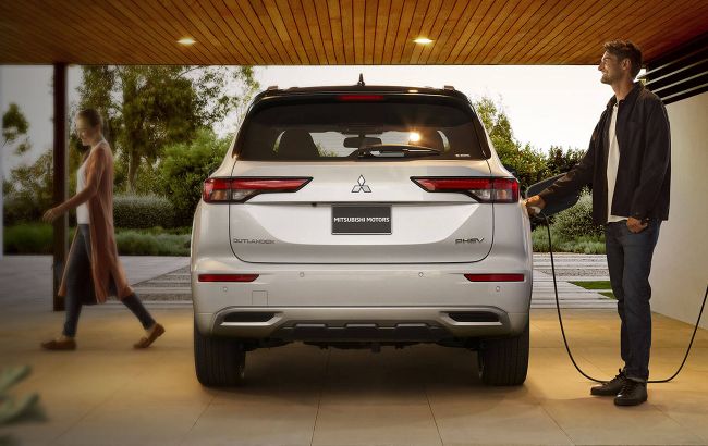 На бензине и электрике: в чем главные преимущества гибридных авто и стоит ли их покупать