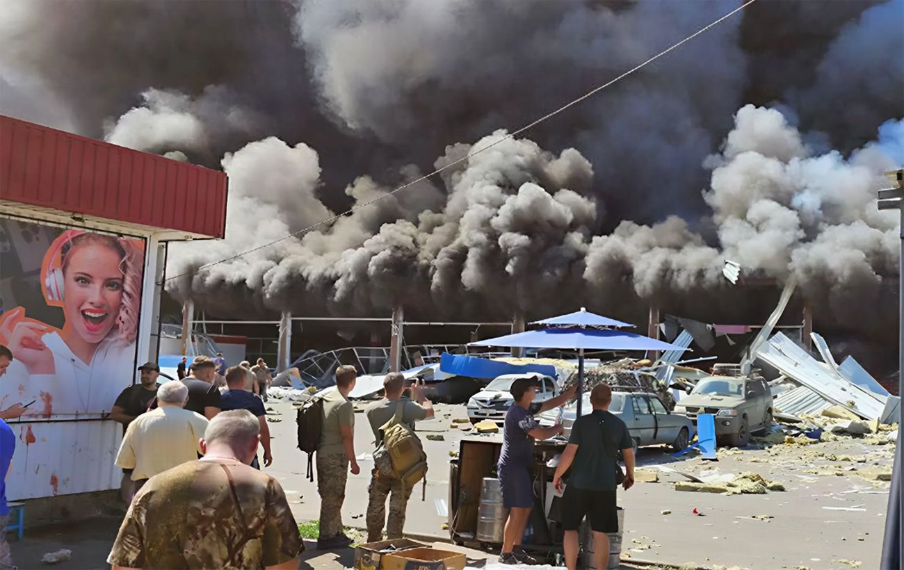 8月9日のコンスタンチノフカ砲撃 – ロシア軍がスーパーマーケットを攻撃、死傷者も